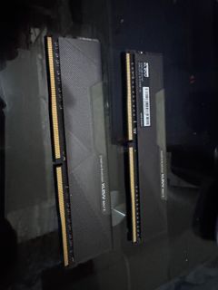 （分類：）位於 。 由 redmudhkg3 提交（商品編號 1354035444，圖片 1）。簡介： 。