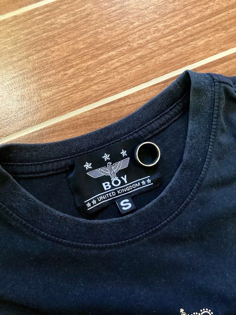 🏷️ BOY LONDON (Category: Formal Shirts) located in Surigao. Submitted by vbimo (Listing ID 1354047497, Image 3). Description: No issues 📌Dimes - 18.5x26.5 📌BUYER WILL SHOULDERTHE SHIPPING FEE 📍Surigao City, Mindanao .