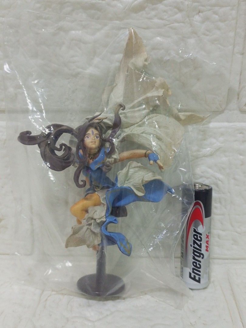Ah! My Goddess Belldandy Kaiyodo Figure (Category: Figurines & Statues) located in Quezon City. Submitted by mackylolz (Listing ID 1354039322, Image 1). Description: Ah! My Goddess Belldandy Figure Authentic Japan Item Base was Not the Original Base What you See is what u get Pls See pic For Details.