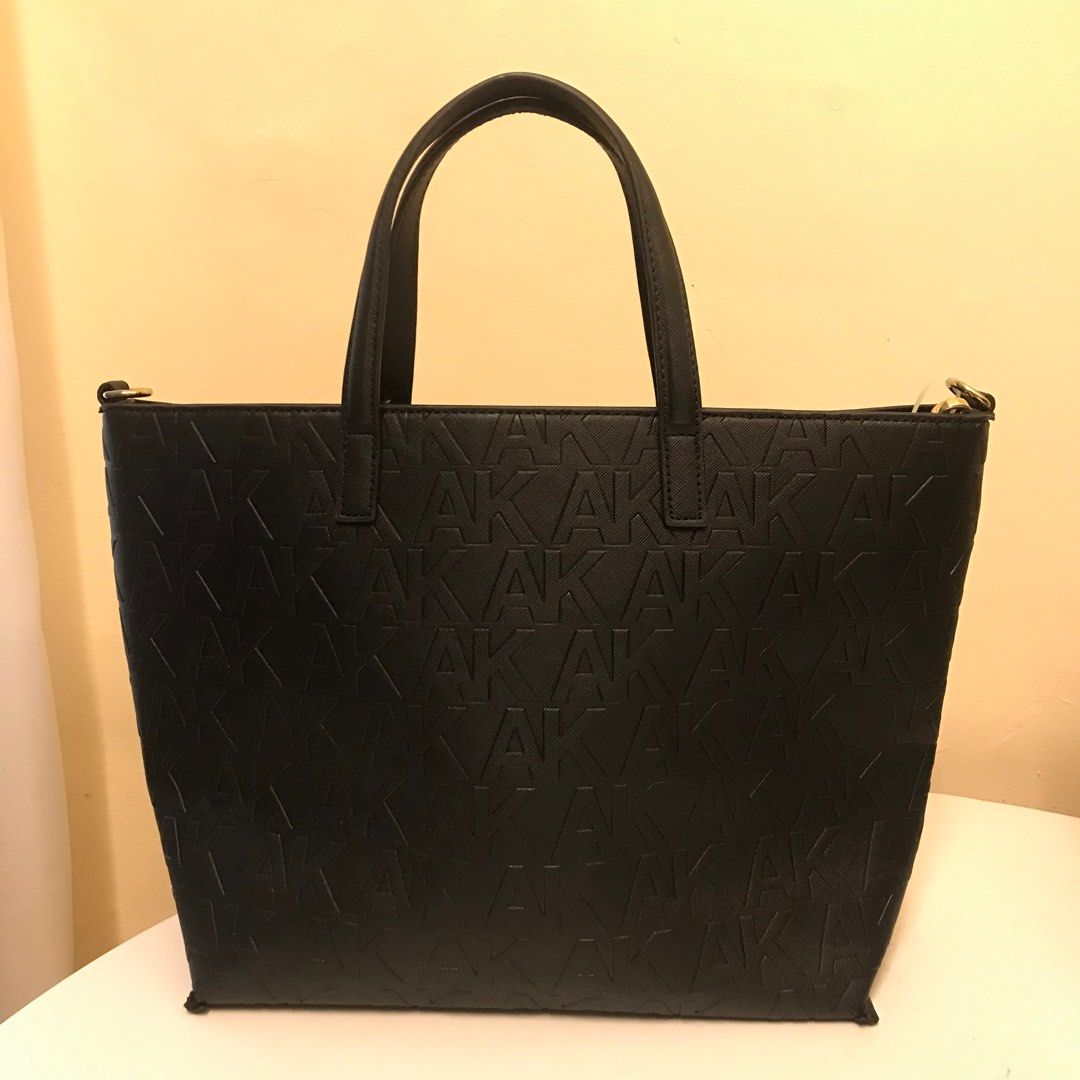 Anne Klein Leather two way tote bag (Category: Tote Bags) located in Manila. Submitted by 414studio (Listing ID 1353979145, Image 3). Description: Brand new with tag 100% authentic Two way (with removable long strap).