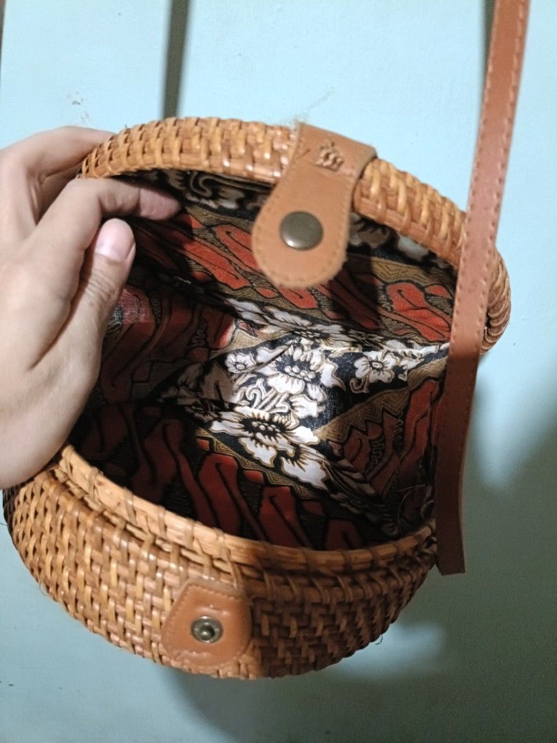 Bali bags (Category: Beach Bags) located in Manila. Submitted by sunset_tee (Listing ID 1354108226, Image 3). Description: #beachbag #balibag.