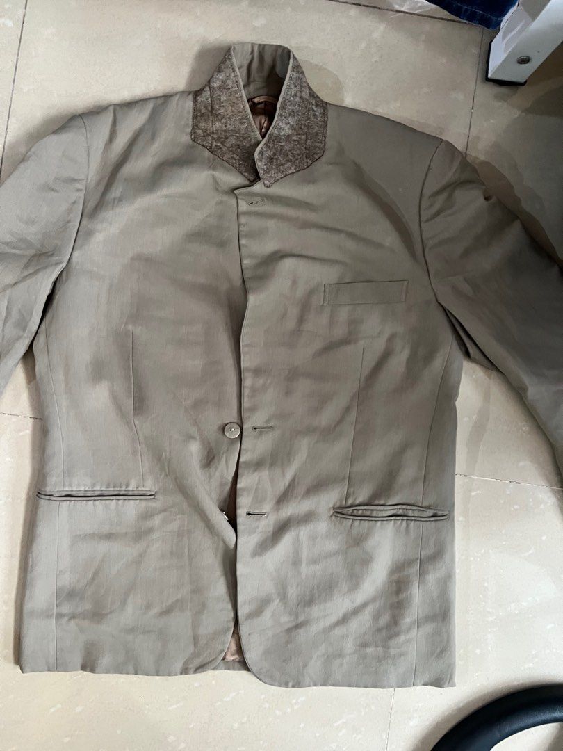 COAT / JACKET / SUIT / BLAZER (Category: Coats, Jackets and Outerwear) located in Manila. Submitted by rxayne (Listing ID 1354017812, Image 1). Description: Hi! Decluttering some items po!! Most of them used once or twice lang (esp international travels) and 'yung iba never worn. Will be selling it for ₱200 each po. ₱2,500 if get all. Will give freebie coats pa po if marami or get all. All are in good condition, lady owned. Fits sizes M-L. RFS: t