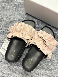（分類：）位於 。 由 anpanyan 提交（商品編號 1354047278，圖片 1）。簡介： 。
