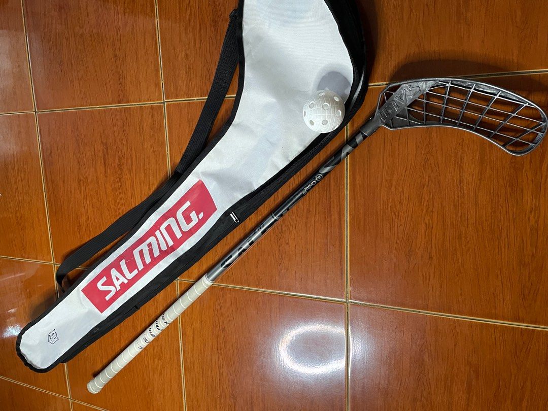 Floorball stick with bag & ball (Category: Racket and Ball Sports) located in Quezon City. Submitted by ruby_mk (Listing ID 1354083564, Image 1). Description: Original Salming floorball stick with; -ball -bag Orig price when bought: 24,000 Price negotiable, PM for inquiries .