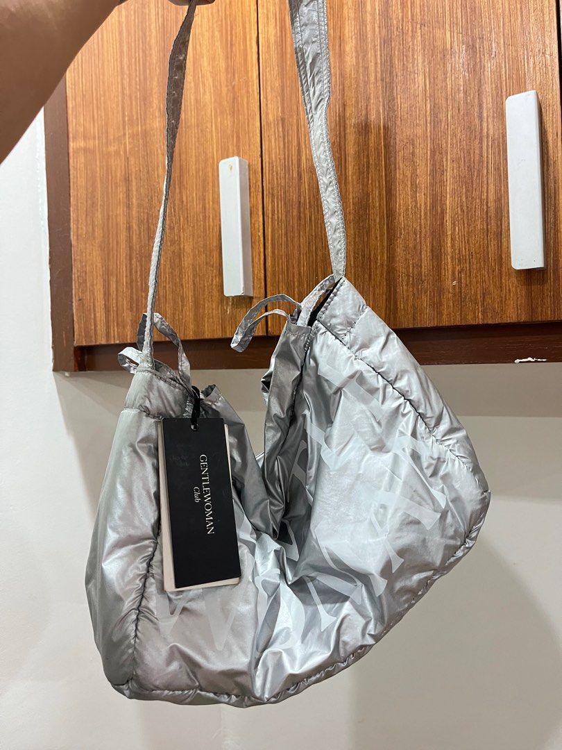 gentlewoman silver puff bag (Category: Shoulder Bags) located in Rizal. Submitted by shop.md (Listing ID 1354079605, Image 1). Description: original with tag never used rfs: gifted :) selling low! 😄 price slightly negotiable .