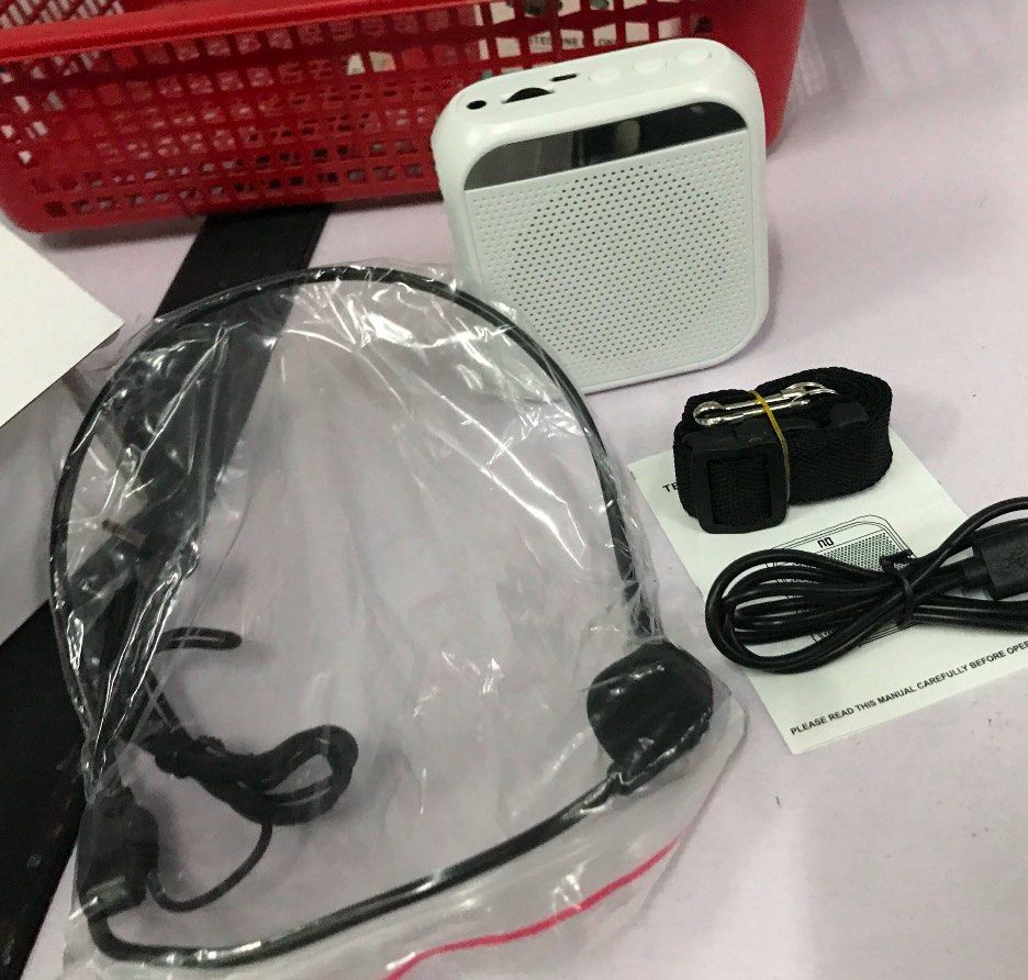 Lapel mic for teaching (Category: Microphones) located in Pasay City. Submitted by shirley.manacsa (Listing ID 1354042085, Image 2). Description: .
