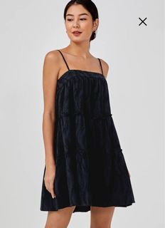 (Category: ) located in . Submitted by jpcloset (Listing ID 1354004700, Image 1). Description: .