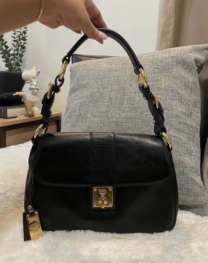 MCM BAG (Category: Luxury Bags & Wallets) located in Quezon City. Submitted by alialterado (Listing ID 1354106667, Image 1). Description: Original MCM Bag from Japan With a little sign of use Price still negotiable for sure buyers Willing to do meet up .