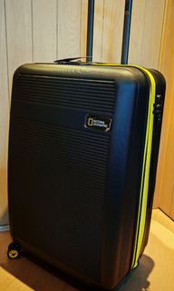 （分類：）位於 。 由 hkparis 提交（商品編號 1345827032，圖片 1）。簡介： 。
