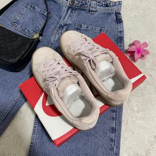 (Category: ) located in . Submitted by thriftwithmuffin (Listing ID 1354119718, Image 1). Description: .