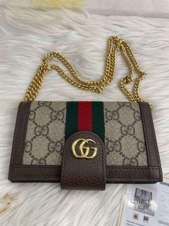 (Category: ) located in . Submitted by glenjonluxuryfinds2 (Listing ID 1354101844, Image 1). Description: .