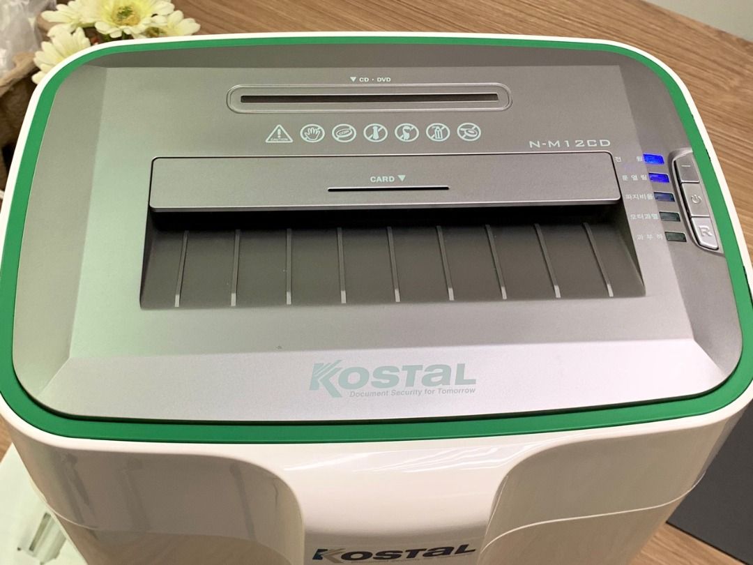 Paper Shredder Machine (Category: Office & Business Technology) located in Quezon City. Submitted by maryjoy_gentech (Listing ID 1353979693, Image 2). Description: .