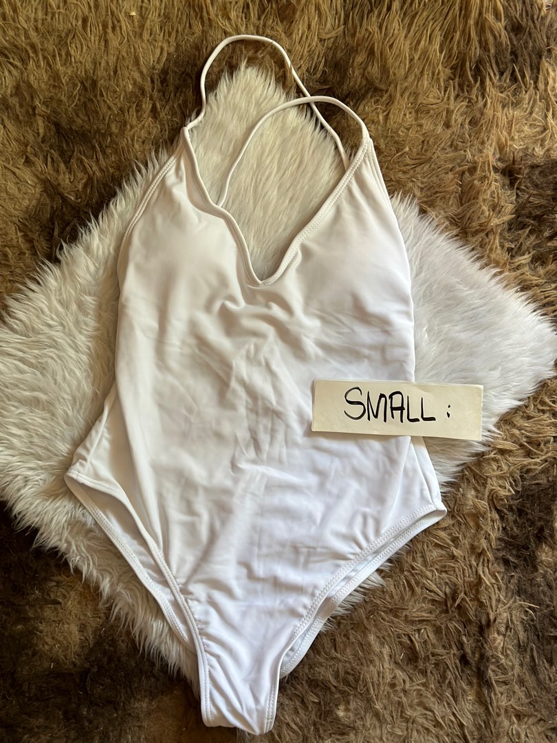 Plain White Onepiece Bikini Swimsuit, Women's Fashion, Swimwear — free download