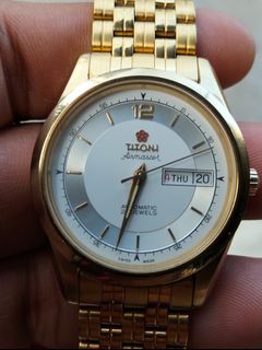 (Category: ) located in . Submitted by usmad012 (Listing ID 1354074241, Image 1). Description: .