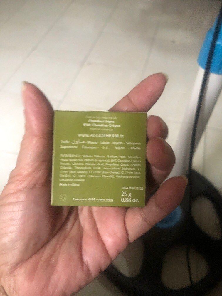Travel kit Algotherm shampoo and conditioner (Category: Bath) located in Paranaque City. Submitted by amanda8635 (Listing ID 1353975154, Image 3). Description: Neverbeen used With 2 pcs soap (the funny lion).