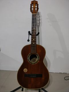 Vintage 1950s Zen On Classical Guitar all solid wood body Php3,700.