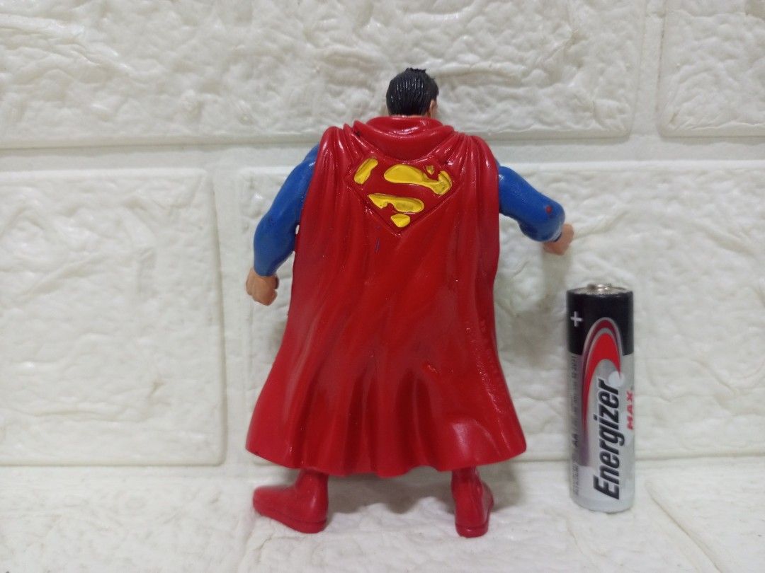Vintage 1992 DC Comics SuperMan Rubber Figure (Category: Figurines & Statues) located in Quezon City. Submitted by mackylolz (Listing ID 1354031783, Image 3). Description: 1992 DC Comics SuperMan Figure Authentic with Markings Have Many Paint chips (see pic) What you See is what u get Pls See pic For Details.
