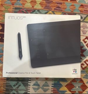 Wacom Intuos Pro PTH-460/K0-DB （Wacom Intuos Pro Creative Pen 