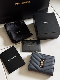 (Category: ) located in . Submitted by shopyourfavourite (Listing ID 1354037182, Image 1). Description: .