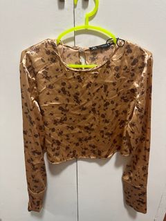 (Category: ) located in . Submitted by gooddayshopper (Listing ID 1354106210, Image 1). Description: .
