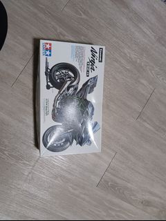 （分類：）位於 。 由 011_46 提交（商品編號 1354186935，圖片 1）。簡介： 。