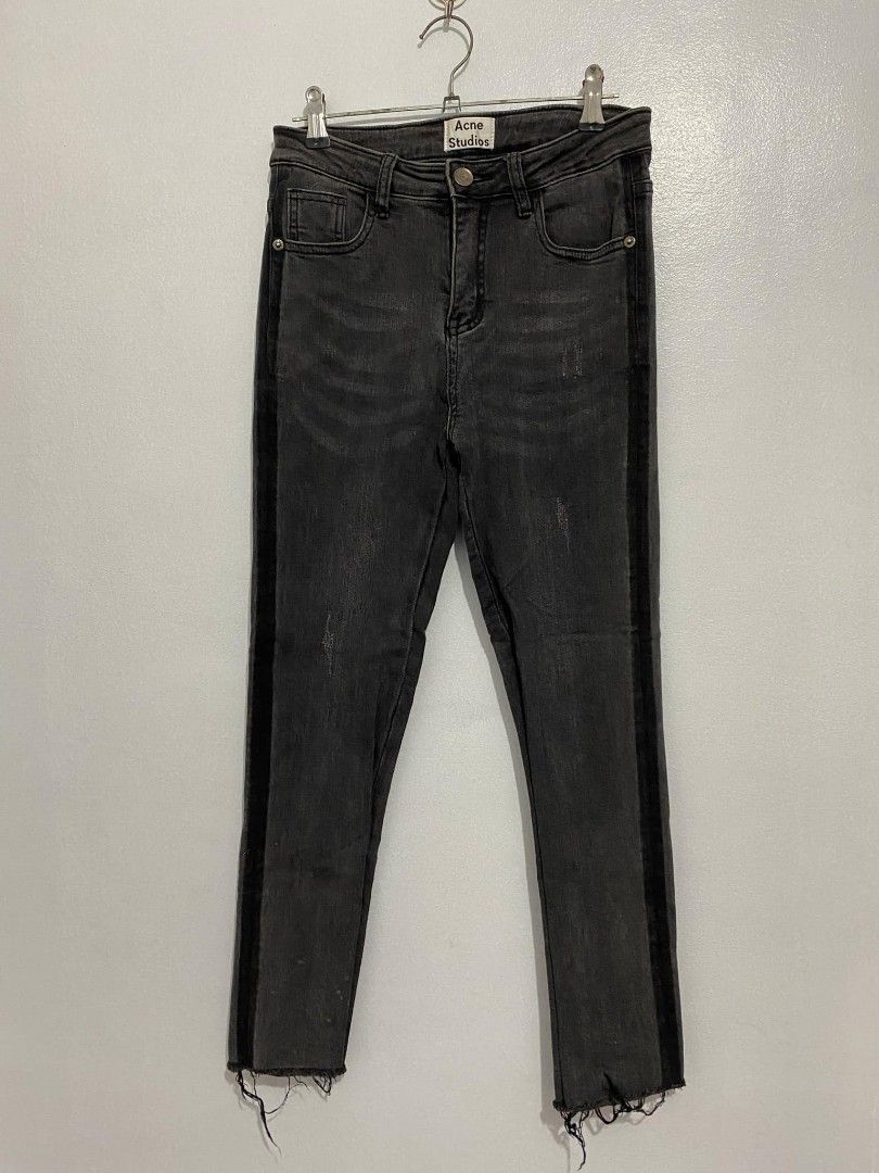 Acne Studios Pants (Category: Jeans) located in Manila. Submitted by minimaliztcloset (Listing ID 1354280570, Image 1). Description: .