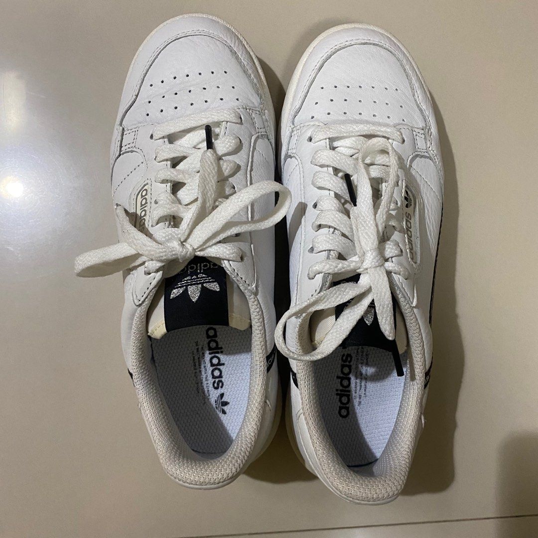 Adidas White Anthology Rubber Shoes (Category: Sneakers) located in Quezon City. Submitted by celRis (Listing ID 1354267520, Image 2). Description: - US size 7 - Barely used - RFS: not being used - Location: Quezon City - MOP: gcash.