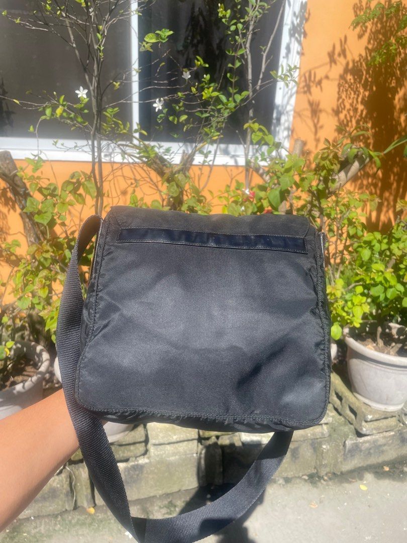 Authentic Prada (Category: Luxury Bags & Wallets) located in Mambajao. Submitted by ckali (Listing ID 1354244370, Image 3). Description: Authentic No major issue normal sign of use No fade No rubs.