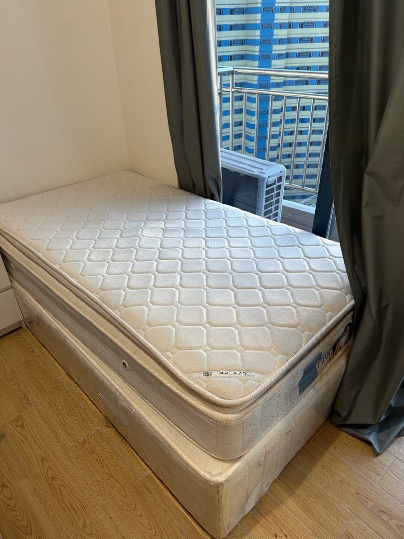 Bed with Pull Out (Category: Bed Frames & Mattresses) located in Tarlac. Submitted by sheneber (Listing ID 1354324908, Image 1). Description: .