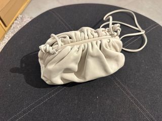 （分類：）位於 。 由 headandshoulderkneeandtoe 提交（商品編號 1354301989，圖片 1）。簡介： 。