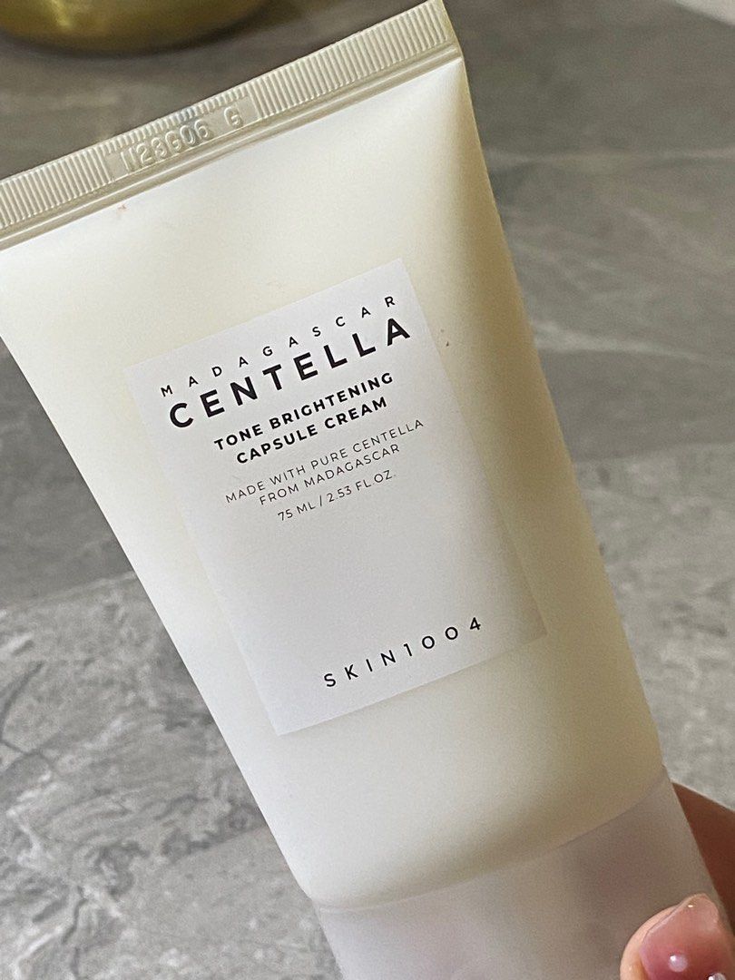CENTELLA tone brightening capsule cream (Category: Face Care) located in Valenzuela. Submitted by karoline01 (Listing ID 1354167196, Image 1). Description: Only used twice.