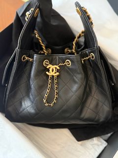 CHANEL 25S HOBO BAG 45 IN CORAL RED LAMBSKIN