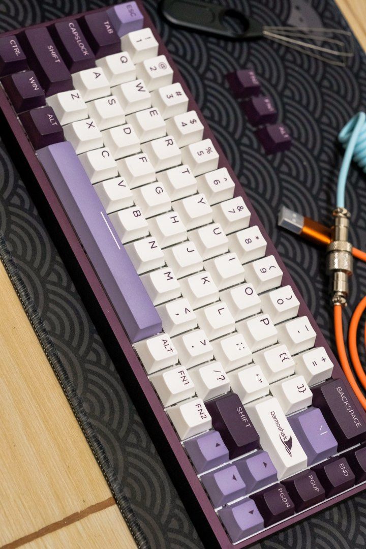 Darmoshark Limited Edition KT68 Keyboard (Category: Computer Keyboard) located in Taguig. Submitted by bh.declutters (Listing ID 1354212223, Image 2). Description: ✔ Item is in good condition ✔ Tested and working ✔ Used few times ✔ With hard case ✔ With coiled Aviator Cable (USB to Type-C) ✔ Magnetic switches ✔ Rapid Trigger ✔ Aluminum alloy machined case + rear nameplate ✔ RGB backlight - Hot-swappable RFS: Downsizing Reference Link/s https://ro