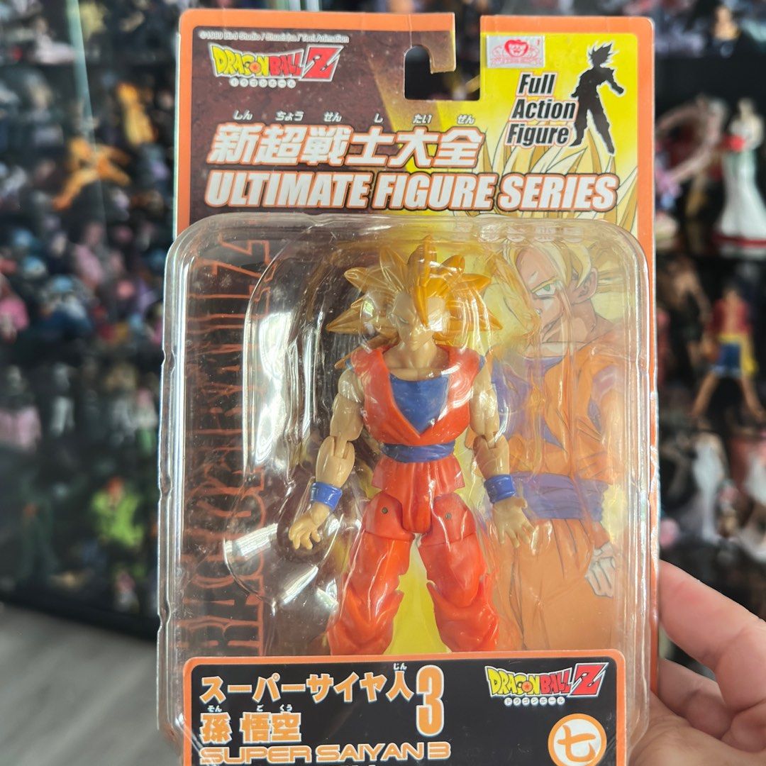 Dragon Ball Z Ultimate Figure Series Super Saiyan 3 Songokou Bandai (Category: Toy Figures) located in Singapore. Submitted by Anjo747 (Listing ID 1354231406, Image 1). Description: Laowu 2003 bandai action figure .