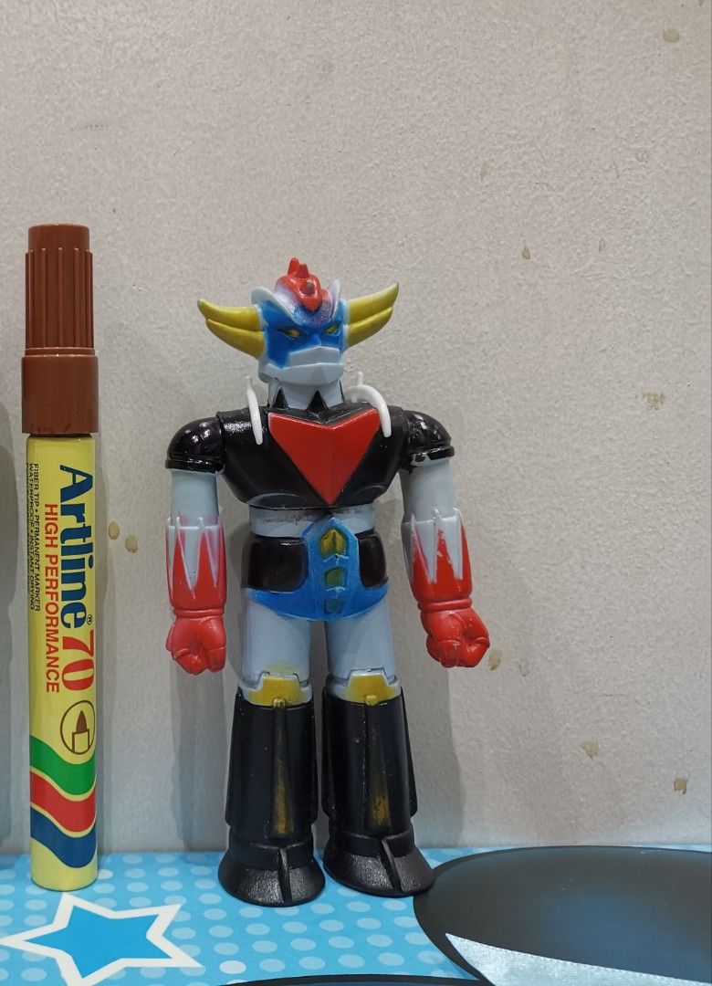Grendizer Sofubi 5 inches (Category: Figurines & Statues) located in Manila. Submitted by genesis11_21 (Listing ID 1354255488, Image 1). Description: Grendizer Sofubi 5 inches Complete Good condition Mop gcash, cash, bank transfer Lalamove and lbc, ect Gary 0-9-1-7-8-4-7-3-4-8-2.