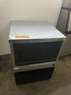 (Category: ) located in . Submitted by whottt (Listing ID 1354165506, Image 1). Description: .