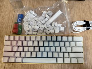 （分類：）位於 。 由 aaammyyyyy 提交（商品編號 1354277658，圖片 1）。簡介： 。