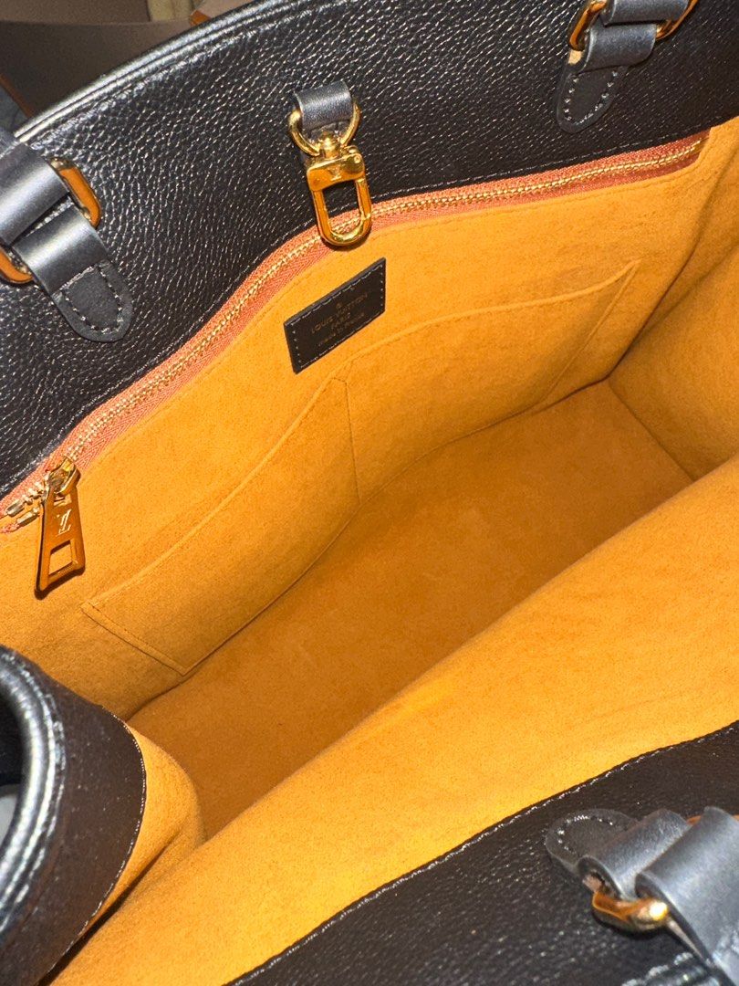 Louis Vuitton OnTheGo GM Monogram Empreinte Leather (Category: Luxury Bags & Wallets) located in Quezon City. Submitted by domcheng (Listing ID 1354273068, Image 2). Description: .