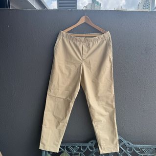 (Category: ) located in . Submitted by wardrobeboy (Listing ID 1354179601, Image 1). Description: .