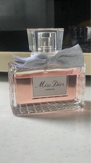 （分類：）位於 。 由 mikimine89 提交（商品編號 1354159468，圖片 1）。簡介： 。