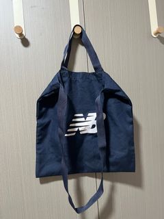 （分類：）位於 。 由 Hello.buddiesssss 提交（商品編號 1354305891，圖片 1）。簡介： 。
