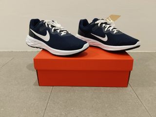 (Category: ) located in . Submitted by shoesman90 (Listing ID 1354220017, Image 1). Description: .