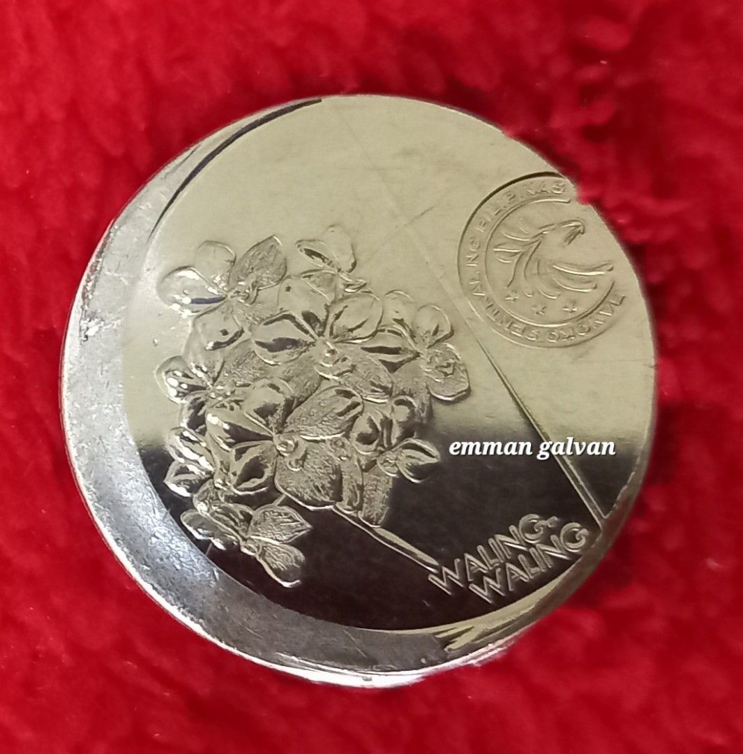 Off center error coin (Category: Currency) located in Muntinlupa City. Submitted by voltlovebird (Listing ID 1354303069, Image 2). Description: plus sf.... Ngc 1p off center error coin.. ganda ipa slab... condition: BU (brilliant uncirculated)...