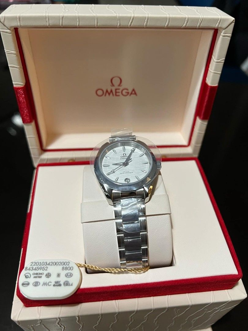 Omega Seamaster tera aqua watch (Category: Luxury Watches) located in Taytay. Submitted by travellerscloset (Listing ID 1354203855, Image 2). Description: never been used srp at 385k mall price complete inclusion.