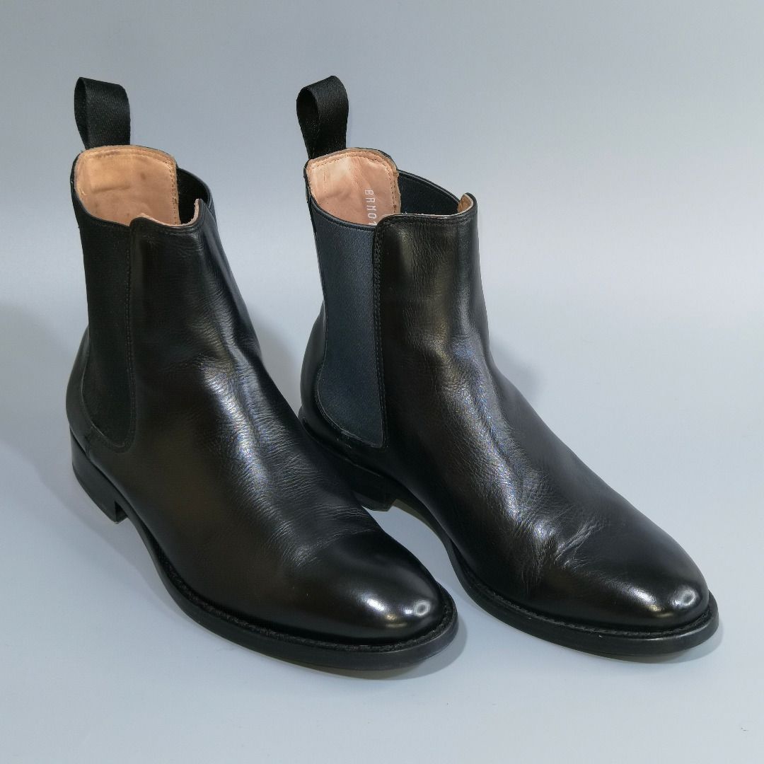 Paul Smith Bertram Chelsea Boots Black EU 36 PhP 4000 (Category: Boots) located in Taguig. Submitted by em3we (Listing ID 1354280406, Image 3). Description: Material: Leather upper, sole and lining Color: Black Size: EU 36 A/N: W1S-BRM01-APAR Inclusions: - Original box - Original dust bag Items are being sold on "as is, where is" basis. Photos are close, if not real, representation of its current condition. We entertain request for additional pho