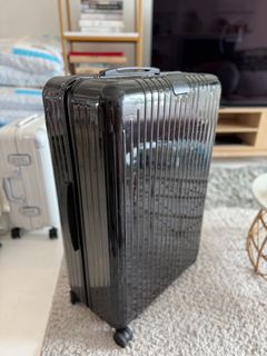 (Category: ) located in . Submitted by luxecmnl (Listing ID 1354235593, Image 1). Description: .