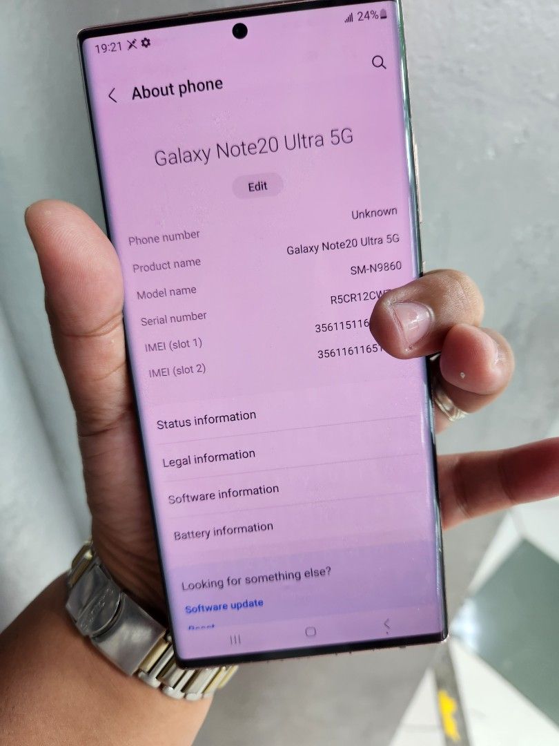 Samsung Note20 Ultra 5G (Category: Samsung) located in Manila. Submitted by lucky.charm.gadgets (Listing ID 1354306055, Image 2). Description: Samsung Note20 Ultra 5G 12gb/512gb (Please search nyo nalang full specs) NO REPAIR HISTORY NO HIDDEN ISSUE 100% ORIGINAL NTC APPROVED MONEY BACK IF PROVEN FAKE 👌 TEST TO SAWA BAGO BAYARAN Note* MAY LIGHT AMOLED BURN DI NAMAN NAKAKA APEKTO SA SMOOTH PERFORMANCE dina halata pag naka darkmode. Buy at your ow