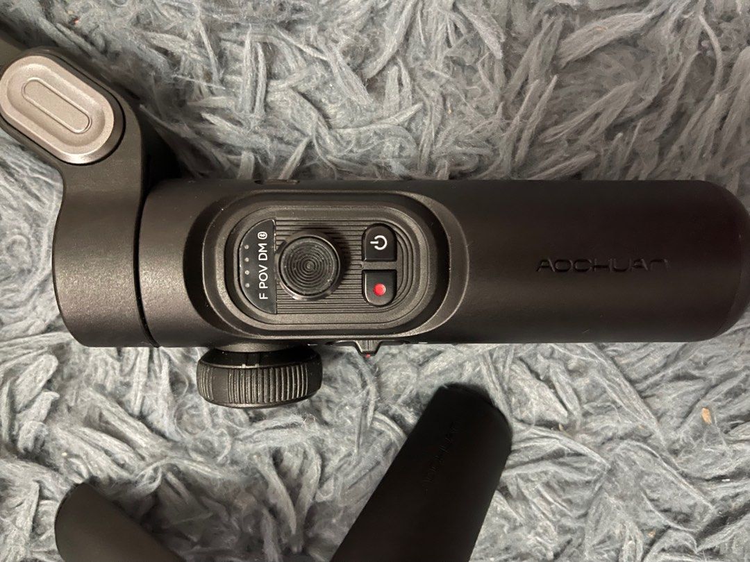 Smart XE | Aochuan Gimbal (Category: Tripods & Monopods) located in Bulacan. Submitted by akspreloved (Listing ID 1354224874, Image 2). Description: like new… wla lang po box naitapon na.. used only when we went to HK - fixed price.