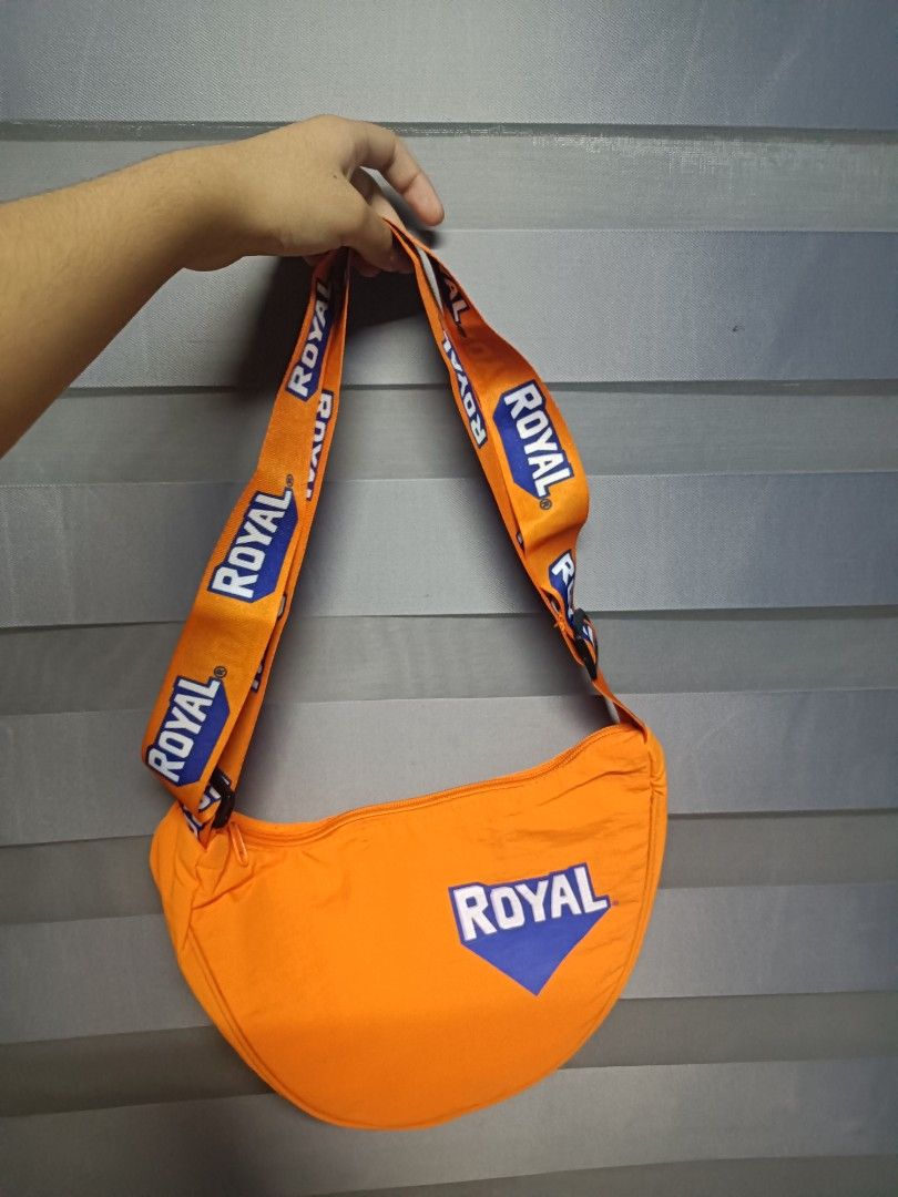 Softdrink Dumpling Bag 299 each (Category: Cross-body Bags) located in Makati City. Submitted by rhoilan (Listing ID 1354297219, Image 1). Description: .