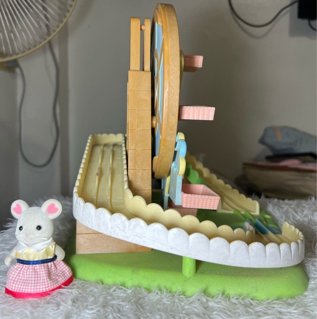 Sylvanian families ferris wheel baby park rare edition (Category: Kids Toys) located in San Fernando. Submitted by mgpy08 (Listing ID 1354193805, Image 3). Description: Wyiwyg Preloved Crittter not included.